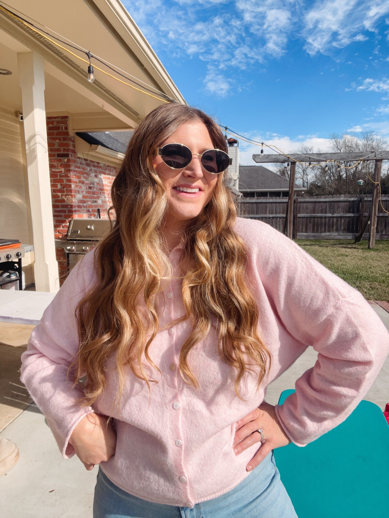 Trending cardigan style • pink cardigan • spring transition outfit • 

I’m in a medium! 


#LTKmomlife #LTKootd #LTKMidsize