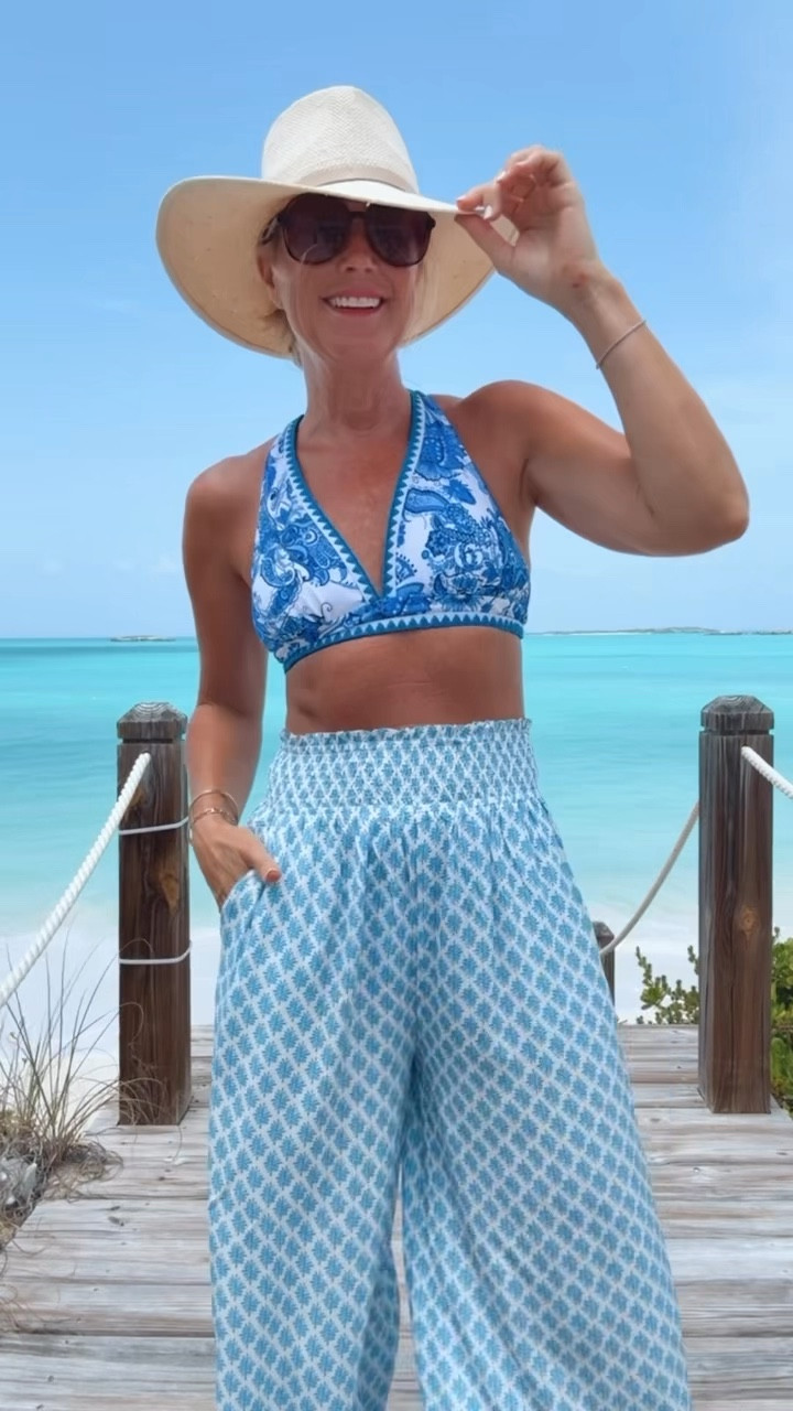 Saying goodbye to summer with some adorable last-minute summer pieces! @cupshe #cupshepartners #cupshe @Shop.LTK #liketkit
Cassie15 for 15% off over $70+ and Cassie20 for 20% off over $109+


#LTKStyleTip #LTKSeasonal #LTKSwim