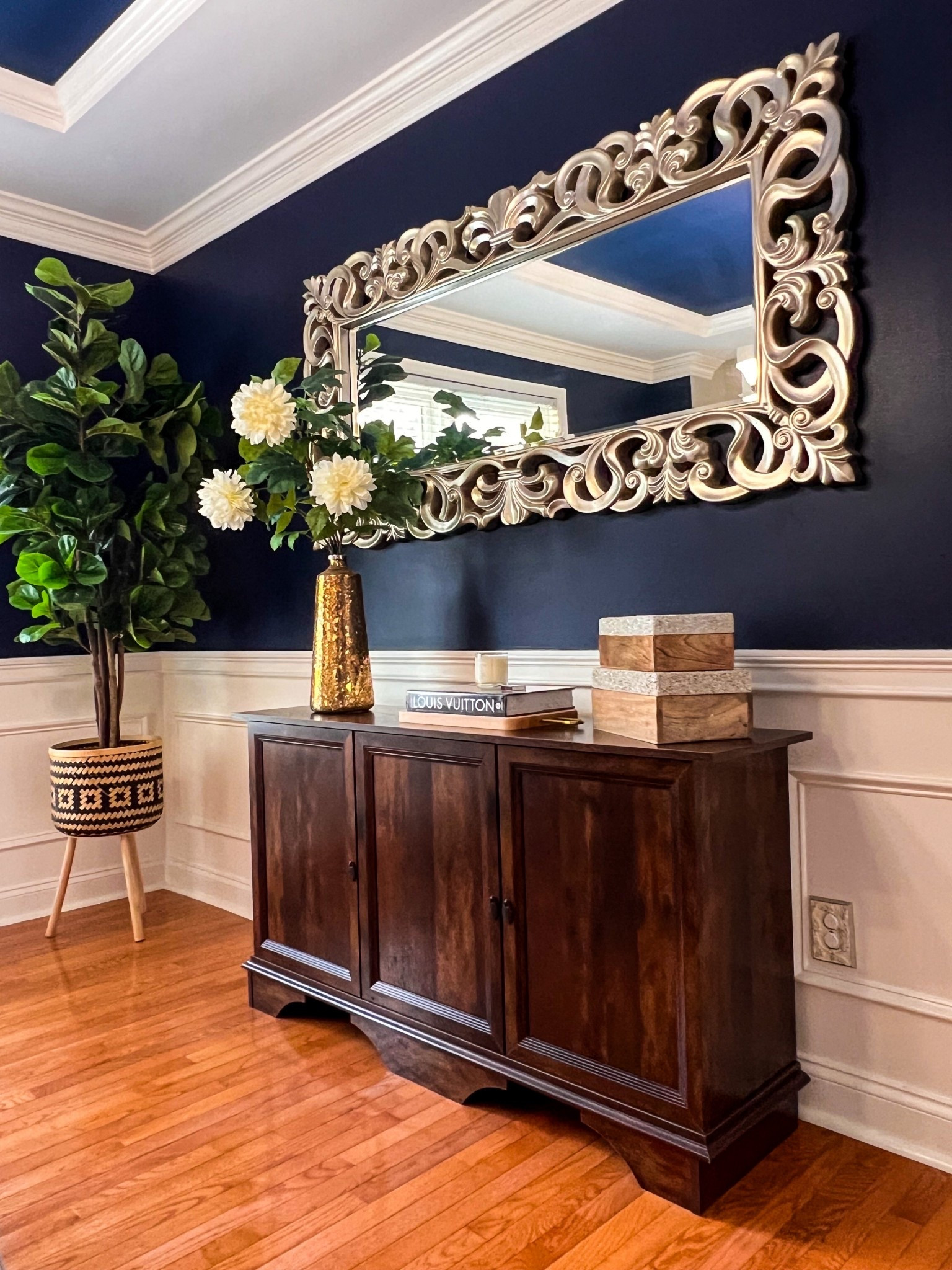 home
home decor 
home accents

#LTKHome #LTKSaleAlert #LTKmomlife