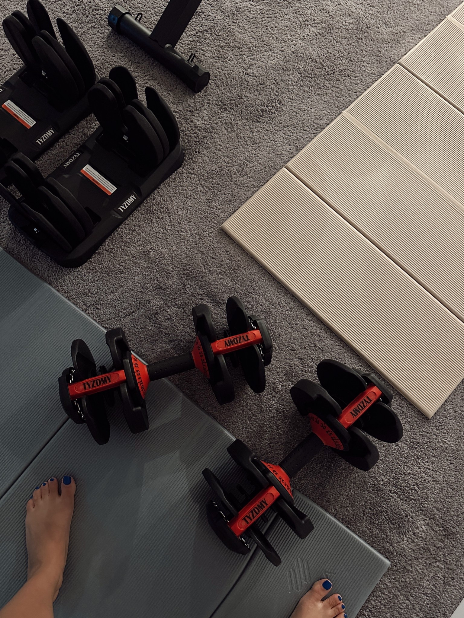 Who needs a whole rack of weights when you’ve got these ???
Switching from light to heavy has never been easier & these take up such little space! Worth the money!

#HomeWorkout #LTKFit #LTKWellness #FitnessGoals #WorkoutFromHome

#LTKActive #LTKHome #LTKU