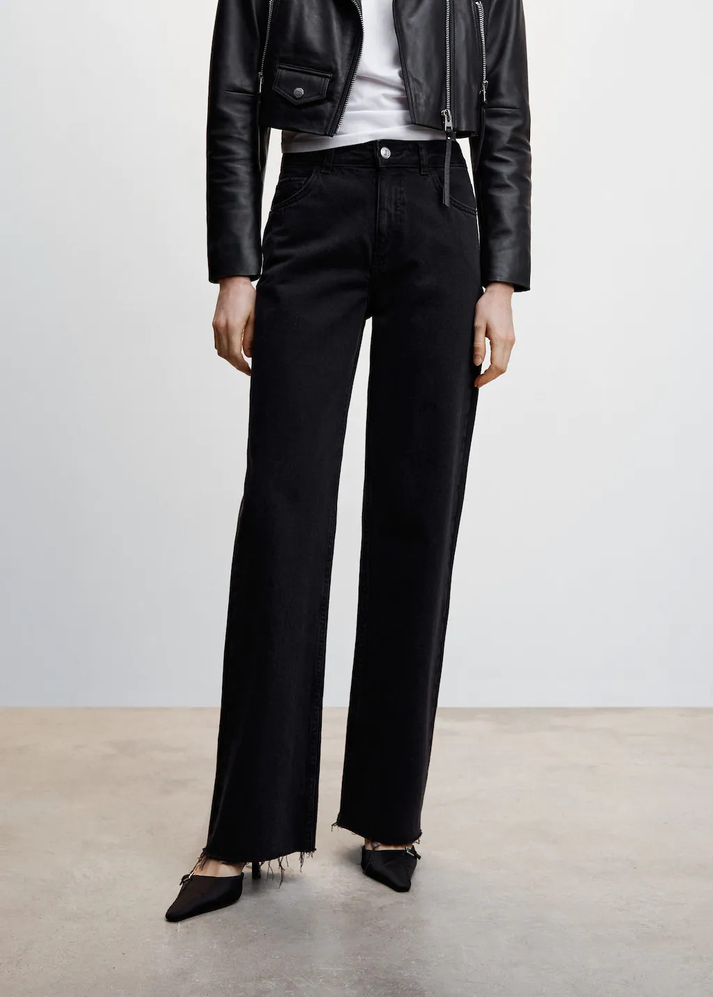 Artikel für Damen 2023 | Mango Deutschland | MANGO (DE)