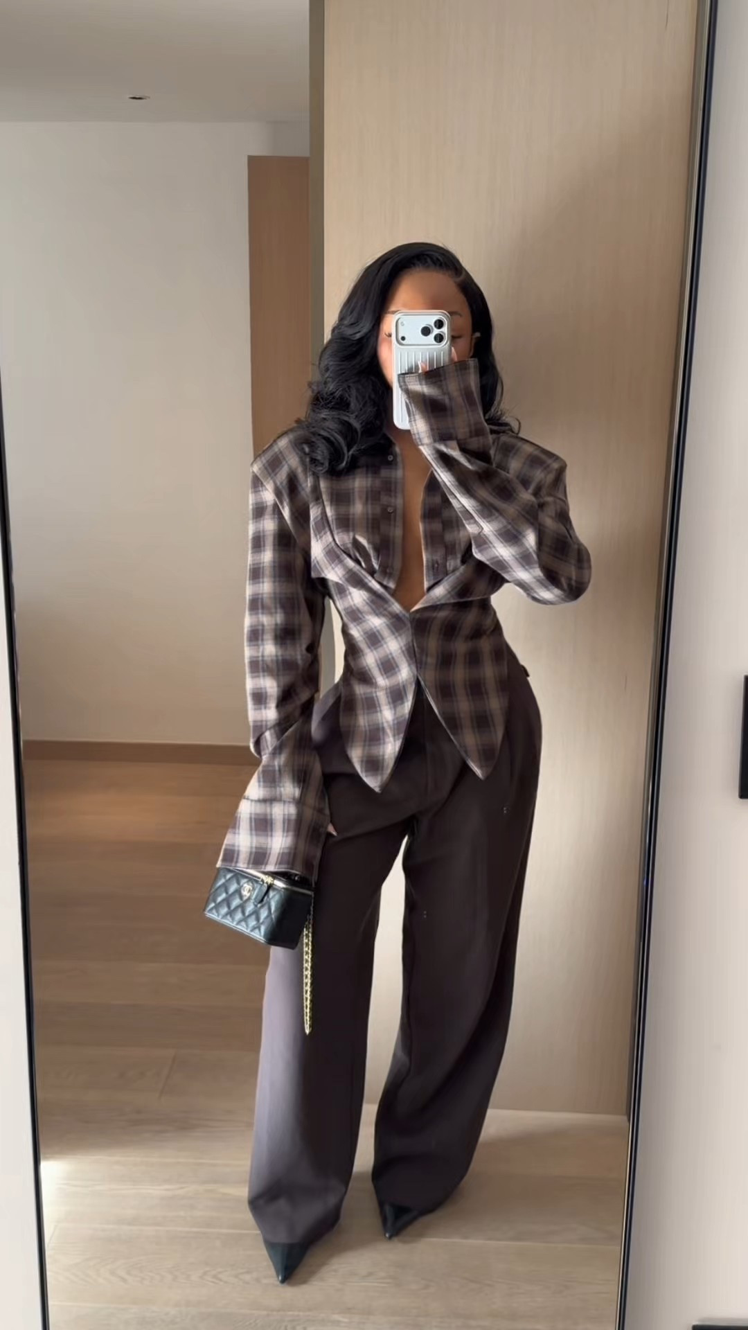 1: top: Kwame adusei, pants linked 
2: linked 
3: linked 
4: top: Kwame adusei, pants linked 
5: linked 
6: linked 

#LTKstyletip