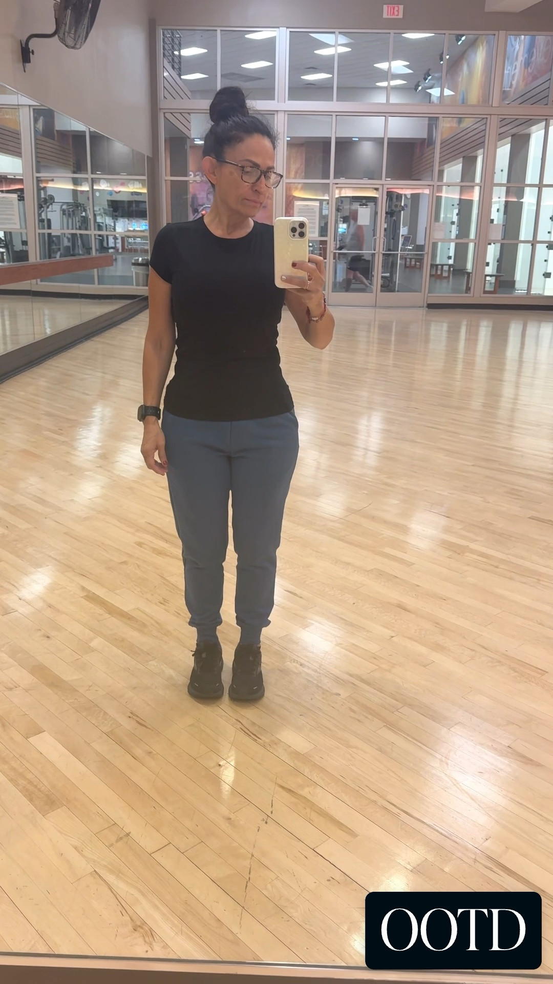 New Fleece workout sweats!!  They are soft and comfortable. I paired it with a comfy t shirt. 🥰

#LTKActive #LTKStyleTip #LTKFindsUnder50