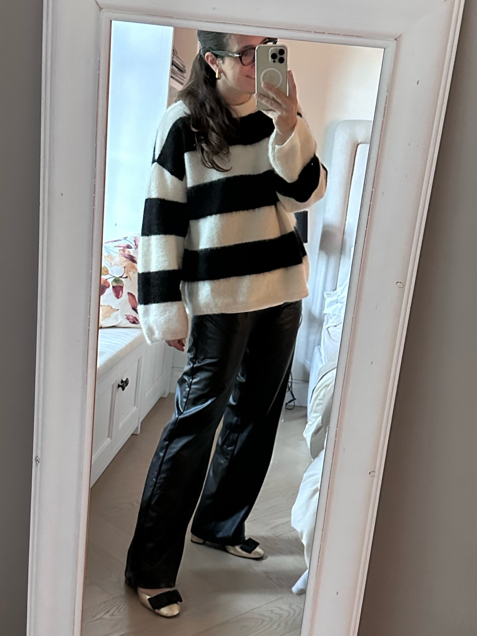 Stripes sweater and leather pants  

#LTKstyletip #LTKworkwear #LTKover40