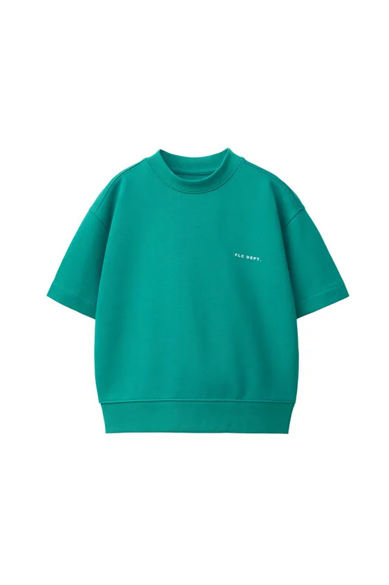 Round neck short sleeve sweatshirt. Ribbed hem. Raised text detail on chest. | Zara US