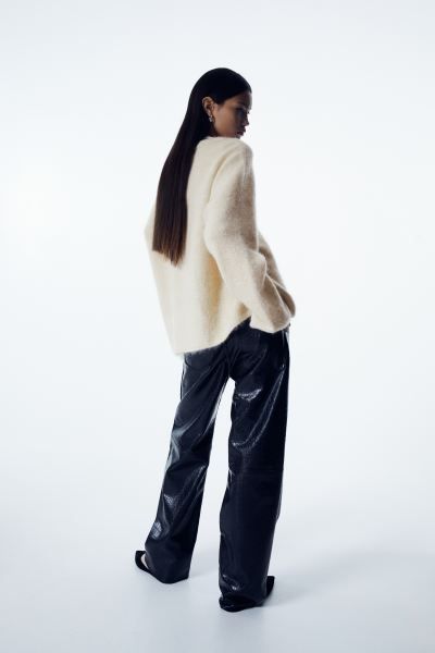 Oversized mohair-blend jumper - Cream - Ladies | H&M GB | H&M (UK, MY, IN, SG, PH, TW, HK)
