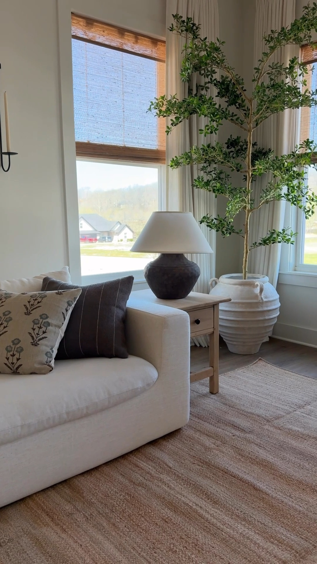 Shop my living room! 

#LTKHome #LTKU #LTKSeasonal