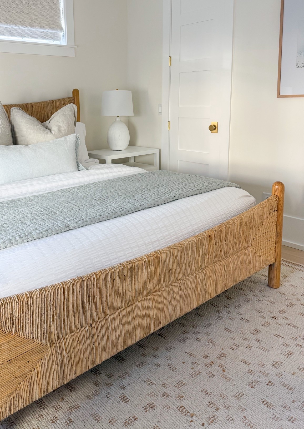 Some great rug options! (This is the CLJ Loloi jute upside down)