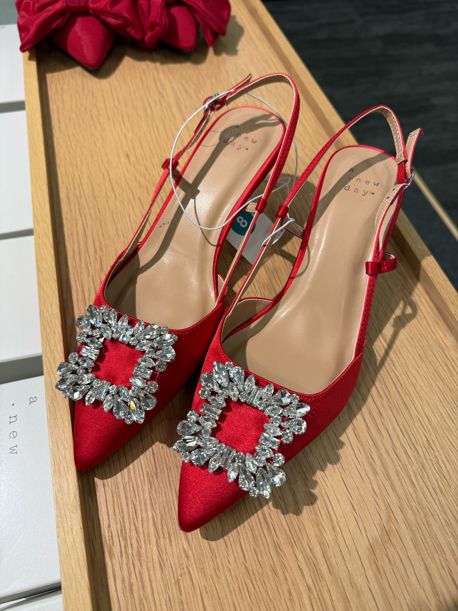 These shoes are stunning in person!  Cannot believe they’re only $30 (the pair behind it are beautiful as well)

#shoes #heels #holidays #christmas #christmasstyle #christmasoutfit #christmasparty #holidayparty #target #targetfinds 



#LTKFindsUnder50 #LTKHoliday #LTKParties