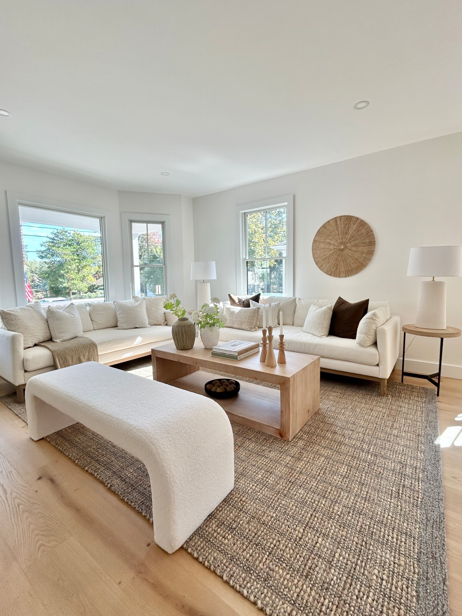 Neutral, modern coastal living room. 

#sofa #coffeetable

#LTKHome