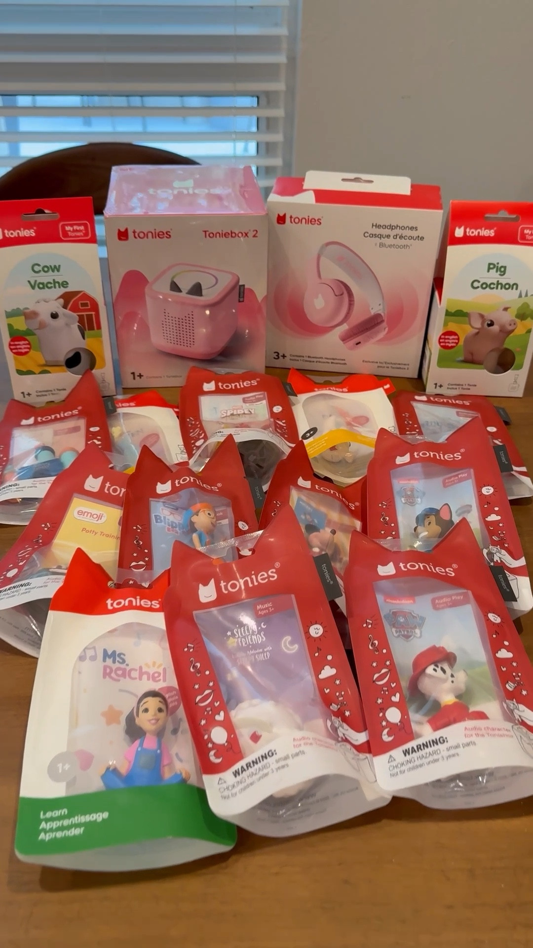 It’s a TONIEBOX 2 Christmas! 😍❤️🎁 So excited for them to open this and play with for years ahead! The Toniebox 2 is built to last for years & designed for ages 1-9! So you can play music, play games & use for sleep routines!  ☁️ Get your favorite Tonie characters! ⭐️ #LTKToddlers #LTKGiftGuides #LTKToddlerGiftIdeas #LTKmom #LTKKids #LTKgames #LTKtoniebox #LTKChristmas

#LTKGiftGuide #LTKKids #LTKHoliday