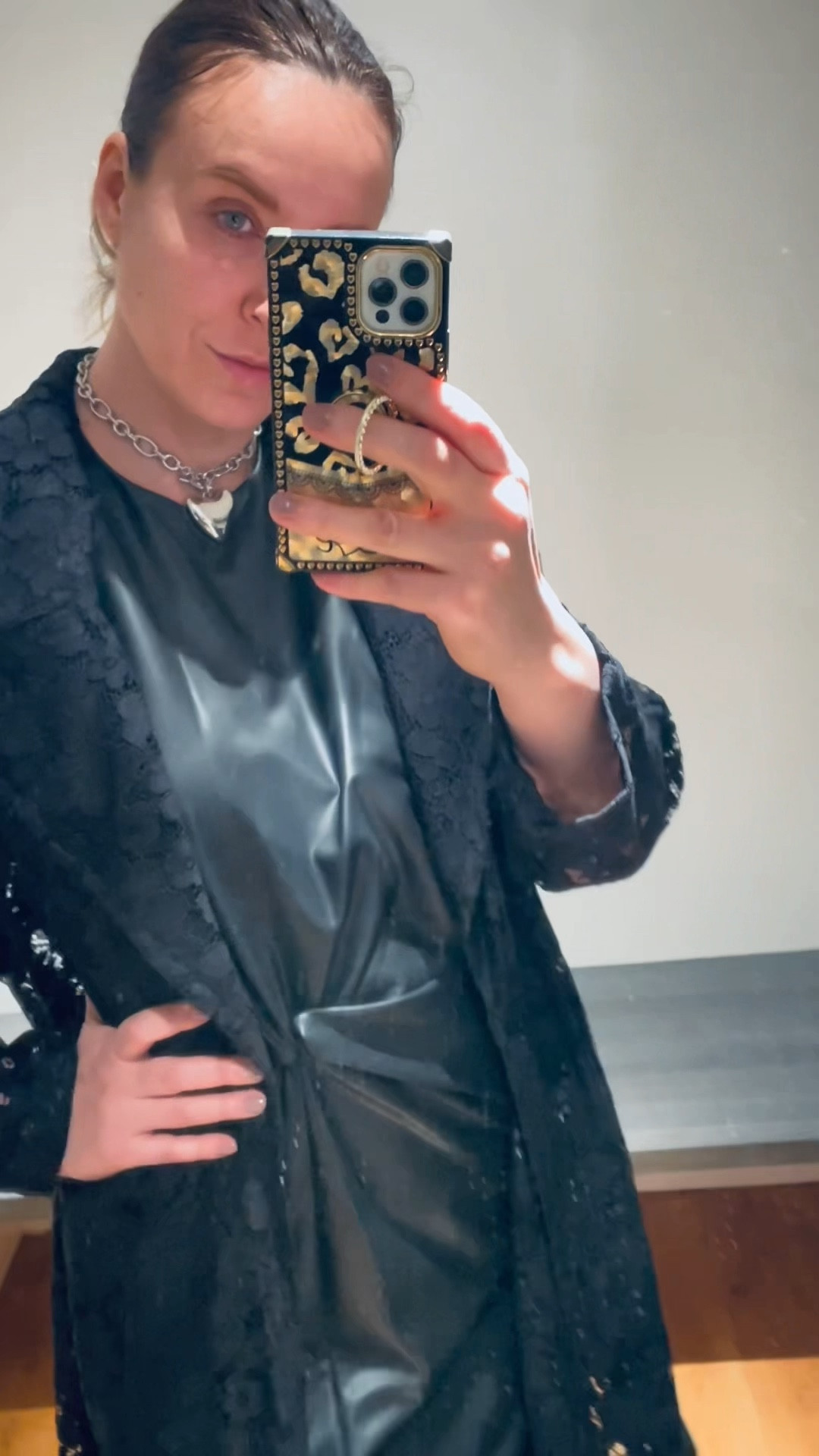 Combination of textures🖤

#LTKU #LTKVideo #LTKstyletip