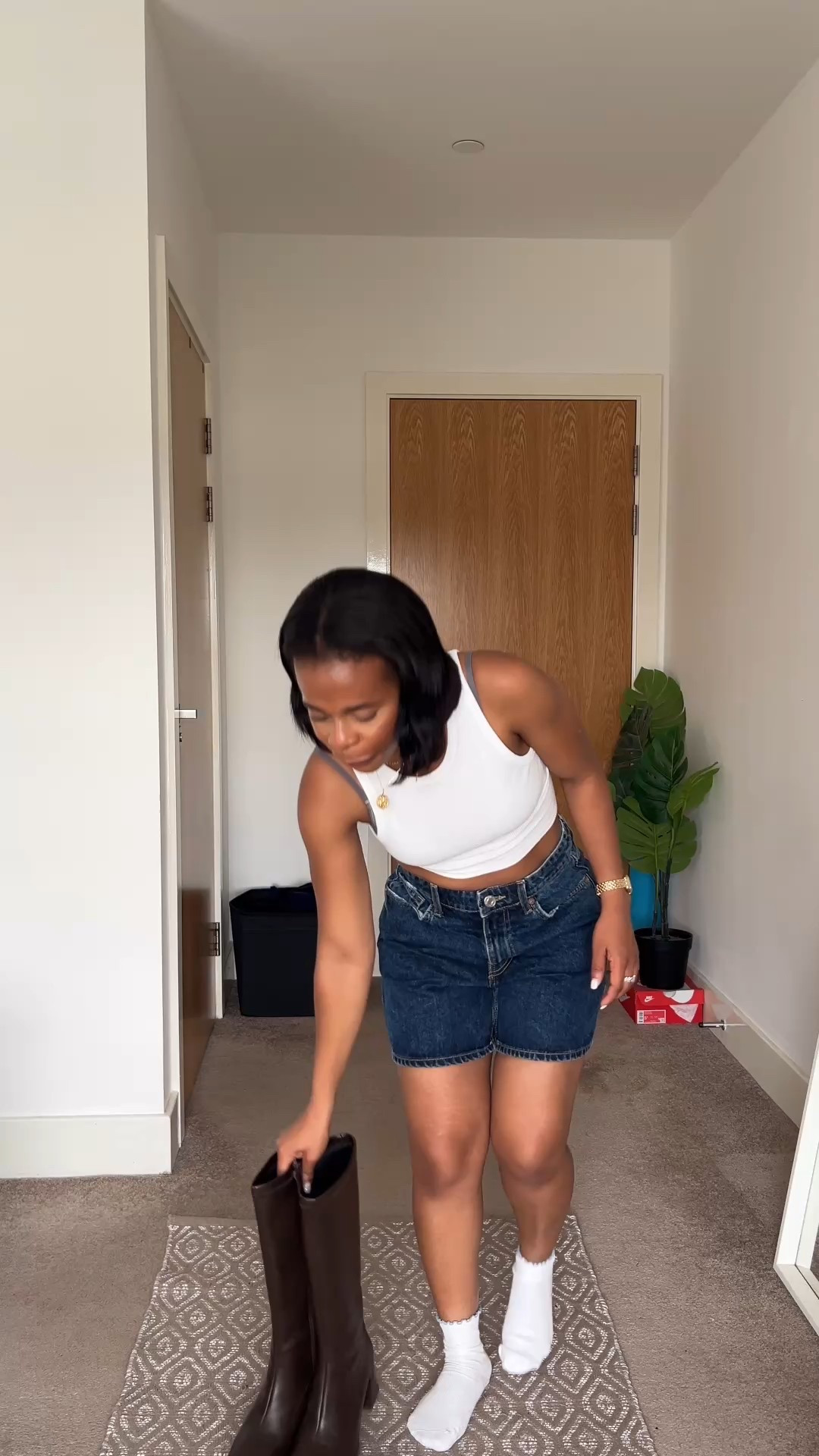 Knee hight boots look 

#LTKstyletip #LTKshoes #LTKautumn