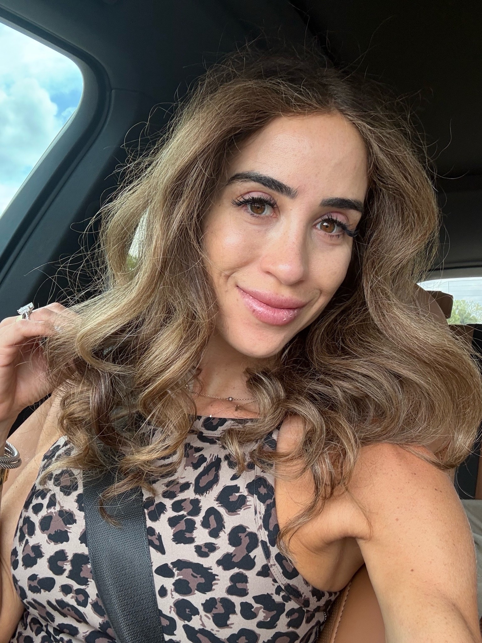 Linking heartless curl tool and a similar leopard top

#LTKBeauty #LTKgrwm