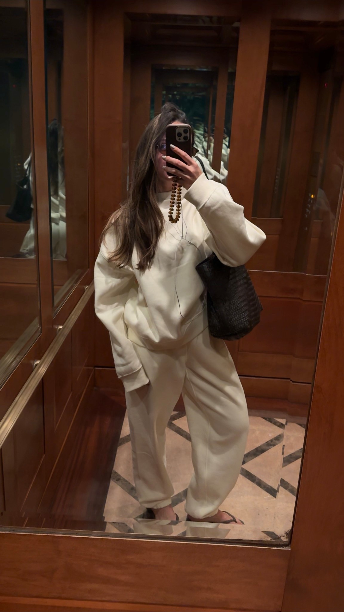 Sweat set ootd, comfiest EVER I got a L in crewneck & M in jogger 🤍

#LTKmorningroutine #LTKgrwm #LTKdayinmylife