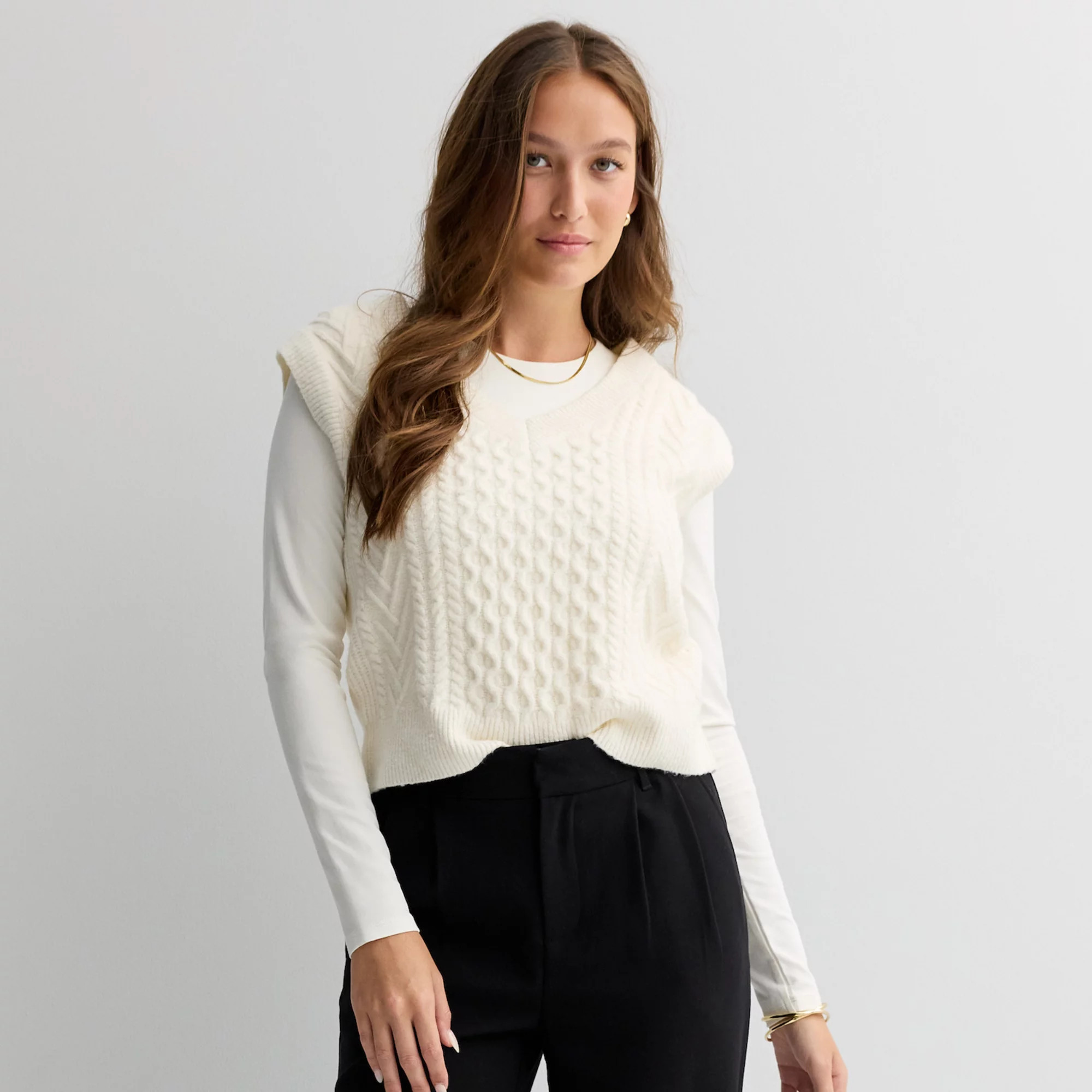 Juniors' SO® Cable Sweater Vest | Kohl's