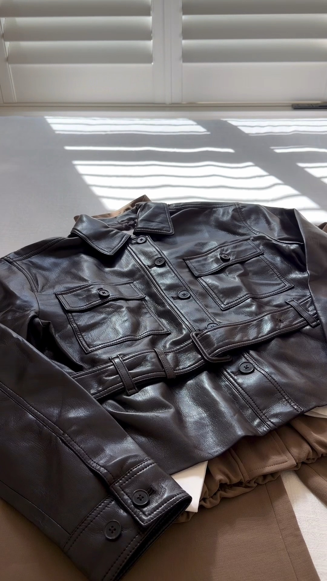 we all love a good @aritzia spring unboxing!!!😍 

#LTKootd #LTKSeasonal #LTKmorningroutine