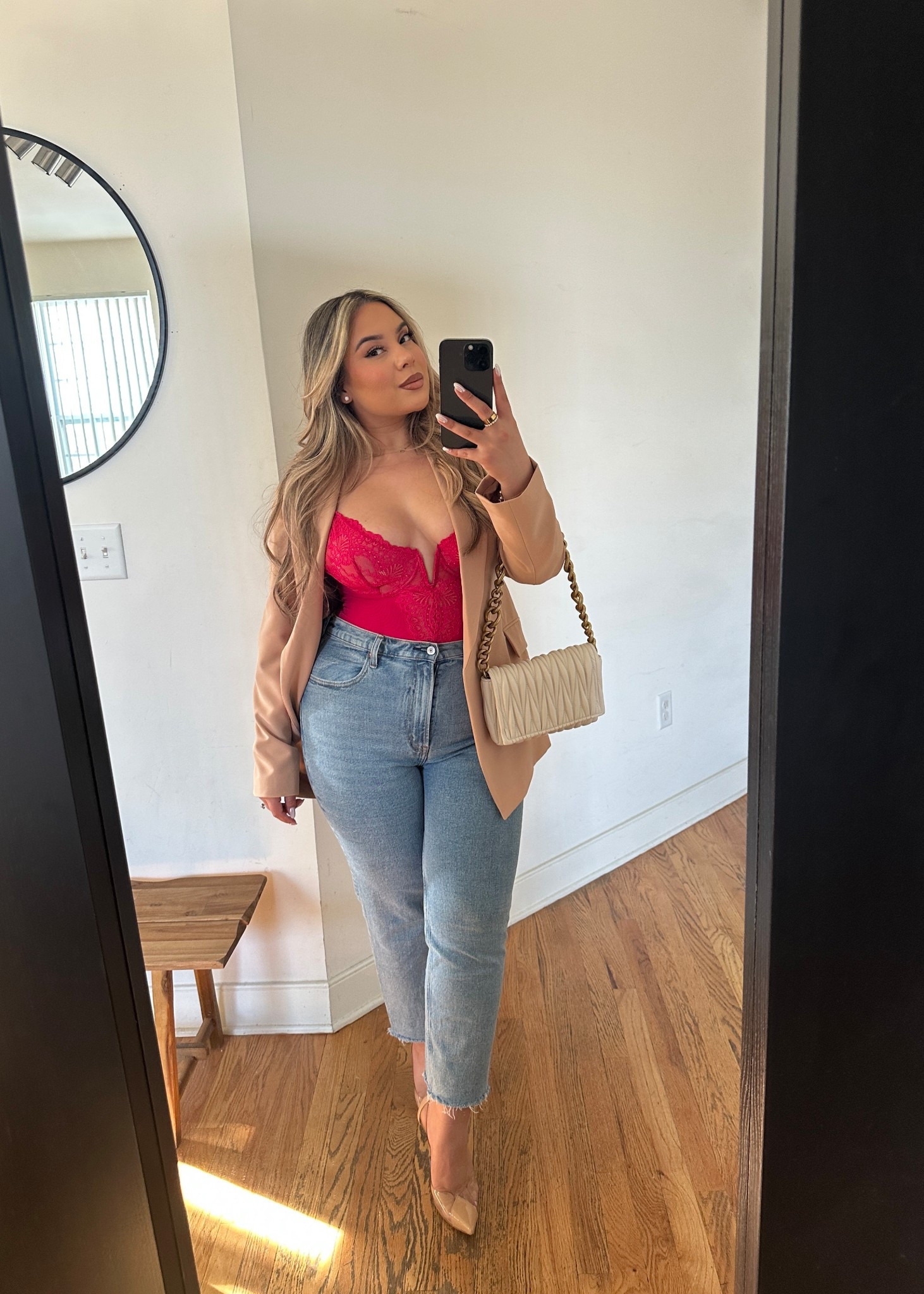 Cute Brunch Outfit Inspo💖

Bodysuit: L (has compression) 
Jeans: Curve 31 Short*
Blazer: L (could size down its oversized, I tied the strings in the back) 


#LTKStyleTip #LTKSeasonal #LTKMidsize