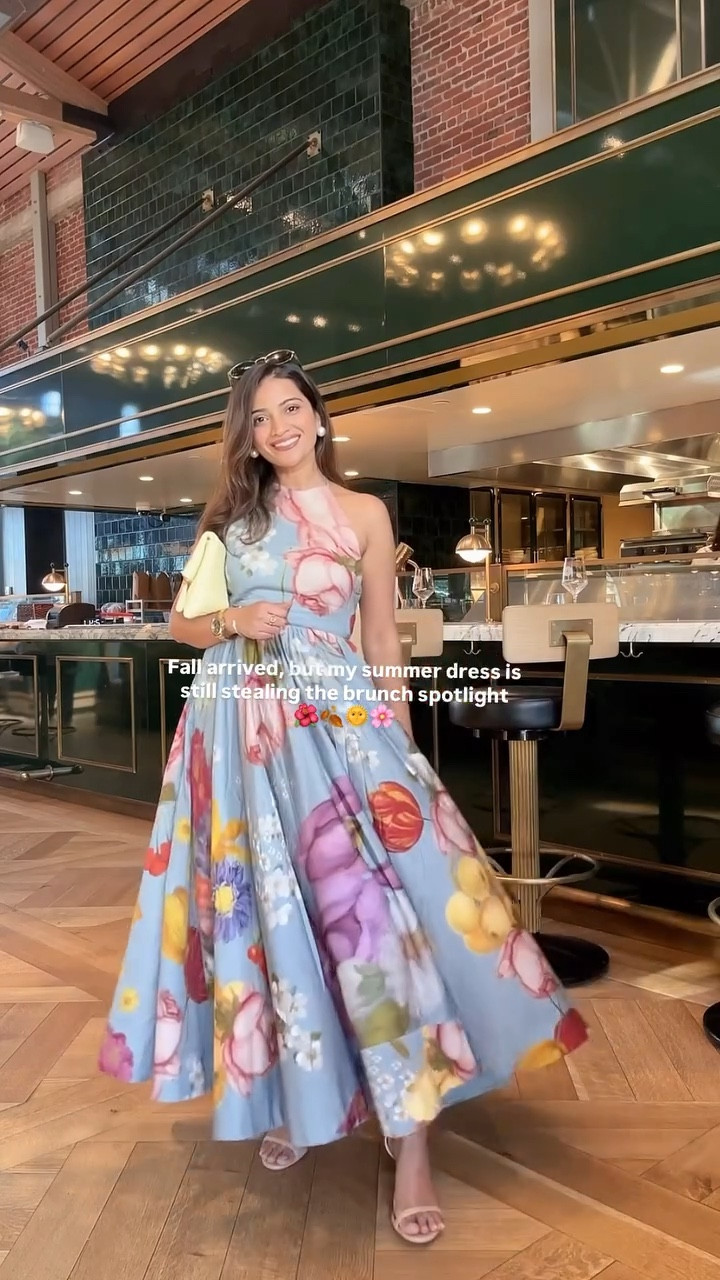 When the season says fall but my heart says summer 🌼💛

Comment “link” for a direct DM!

#ootd floraldress #brunchoutfit #ootdfashion #fallvibes #summerstyle #outfitinspo #brunchfashion #effortlessstyle #weekendlooks #stylefile #resortwear #floraldress #holidaydress #brunch