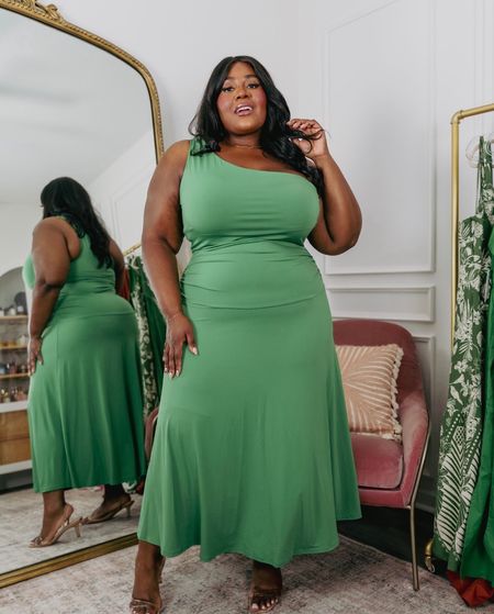 This dress is spicyyy❤️‍🔥 Definitely wearing this out on the town💚

Wearing XXL.

plus size fashion, dresses, wedding guest dress, vacation, spring outfit inspo, summer fashion, mini dress, maxi dress, brunch, girls night, date night looks, style guide

#LTKfindsunder100 #LTKfindsunder50 #LTKplussize

#LTKPlusSize #LTKFindsUnder100 #LTKFindsUnder50