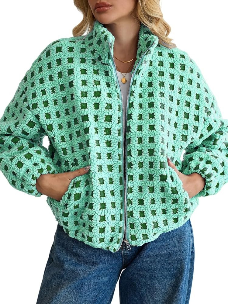 Oymyakon Women Checkered Sherpa Jacket Cropped Long Sleeve Fuzzy Plaid Fleece Coats Casual Zip Up... | Amazon (US)