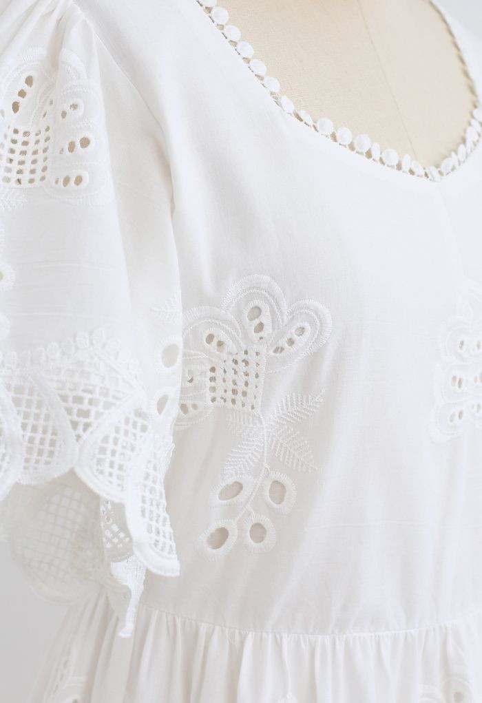 Sweetheart Neck Embroidered Eyelet Cotton Dress | Chicwish