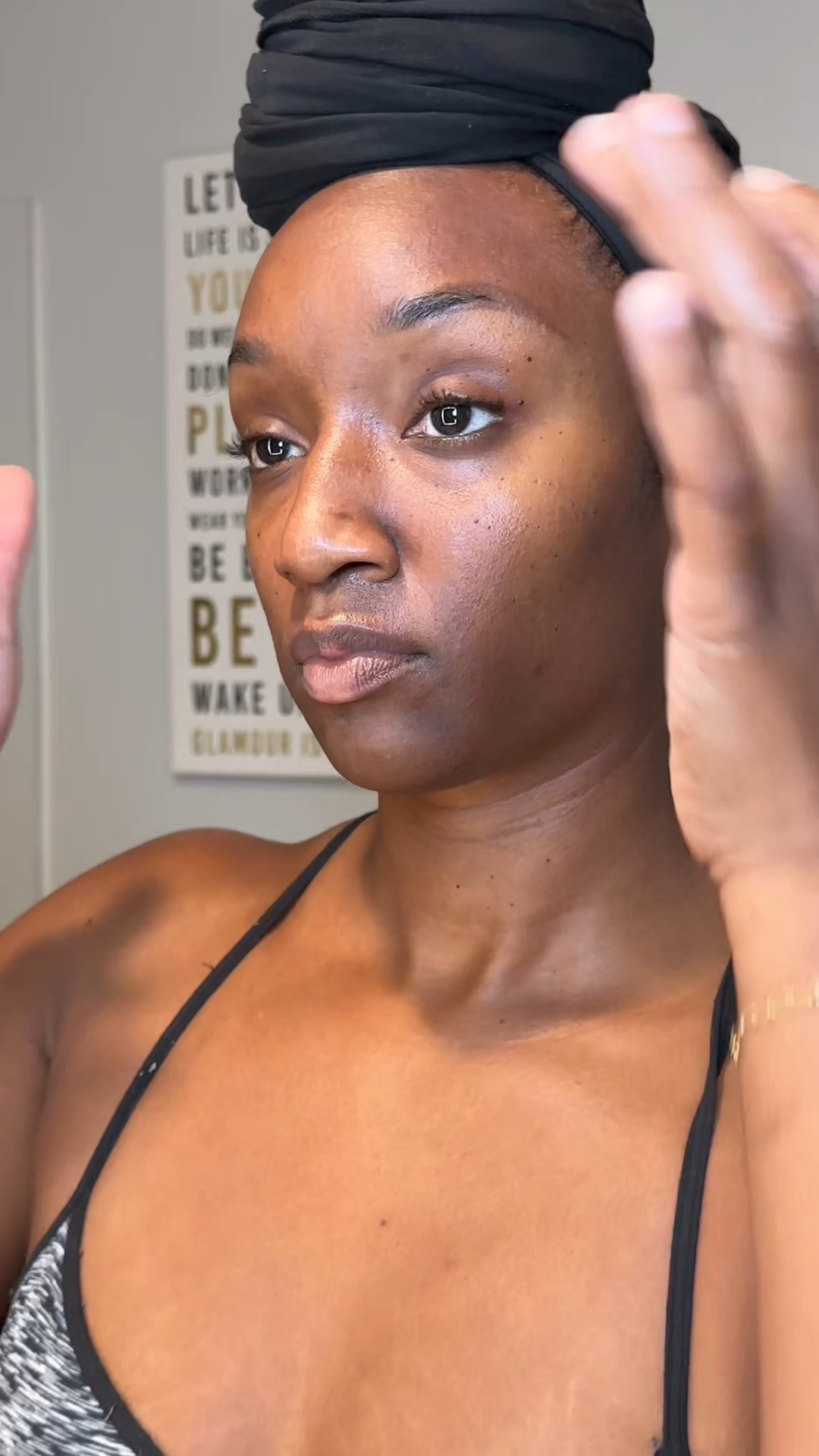 Faux brow pencil tutorial 

#LTKBeauty #LTKStyleTip