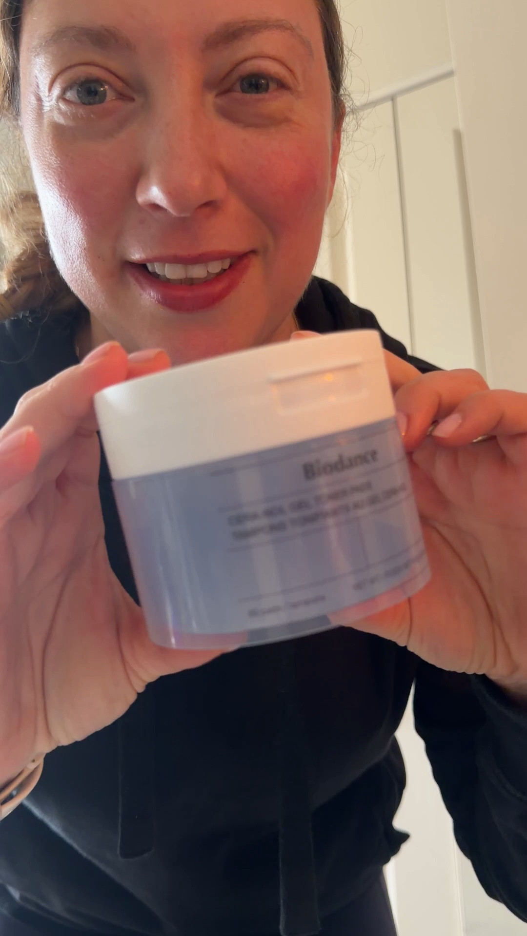 My cheeks turn red if I so much as look at a hot pan, which is inconvenient in my line of work 🧖 These Biodance gel toner pads are the calm down step. One swipe after cleansing, cool from the glacial water in the formula, and the look of redness settles while the ceramides and hyaluronic acid handle the hydrating. Zero sting, since the formula tested at a literal zero for irritation. On rough days I park one on each cheek for a few minutes and call it a mask. They come from the brand behind the viral collagen mask, and honestly the daily habit suits me better. The exact pads are linked below!

I'm Ksenia, food blogger and mom of two, and my skincare has to work in the time it takes a toddler to find me. Follow for what actually helps!

#tonerpads #kbeauty #sensitiveskin #biodance #skincareroutine #glassskin

#LTKselfcare #LTKmomlife #LTKBeauty