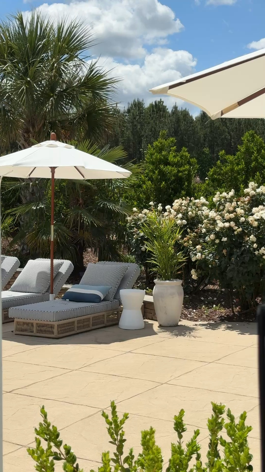 summer loading ☀️

#LTKSeasonal #LTKHome #LTKSaleAlert