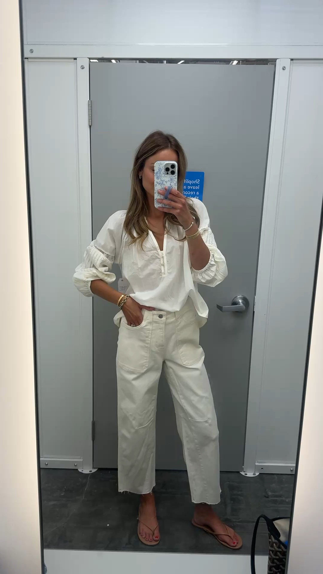 How cute are these barrel jeans?! I grabbed a size 0, they run a little loose!