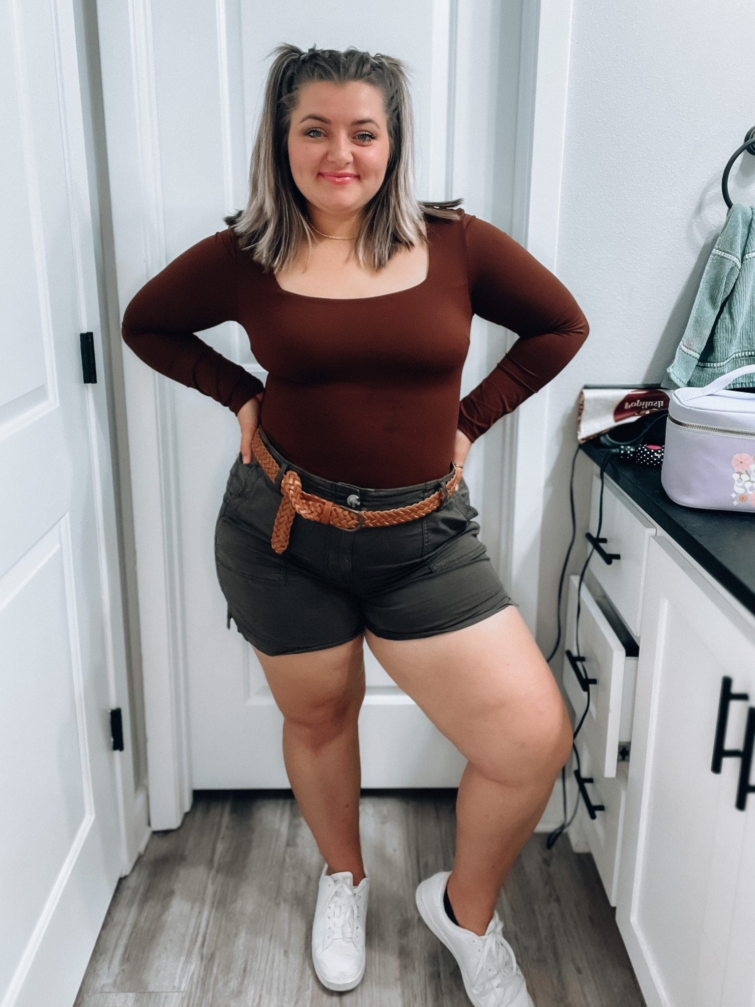 So many asked for the outfit details 🫶 

Bodysuit- XL
Shorts- 14



#LTKstyletip #LTKfit #LTKcurves