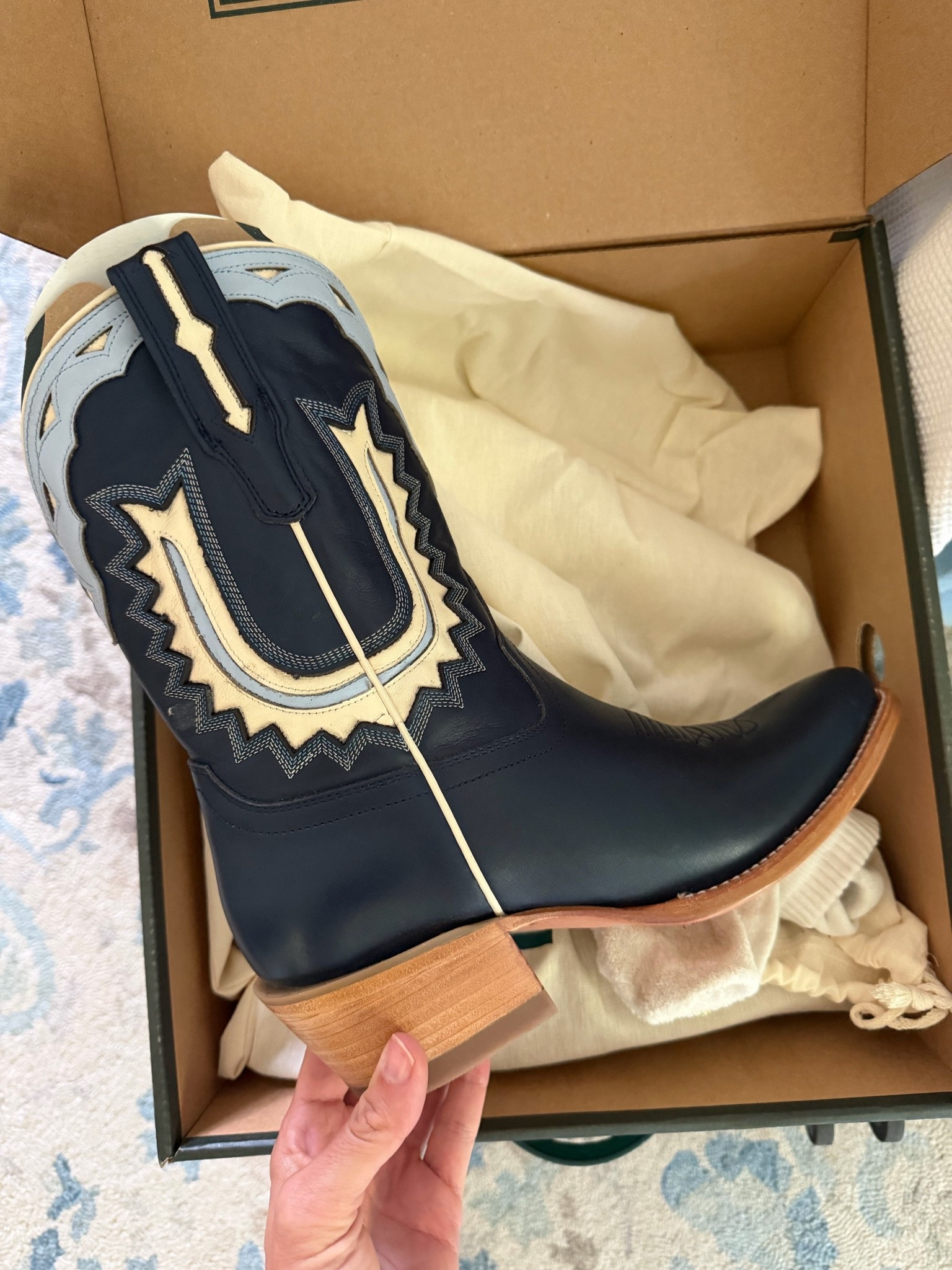 The prettiest blue cowboy boots! I sized up 1/2 size for a high arch

#LTKTravel #LTKSeasonal
