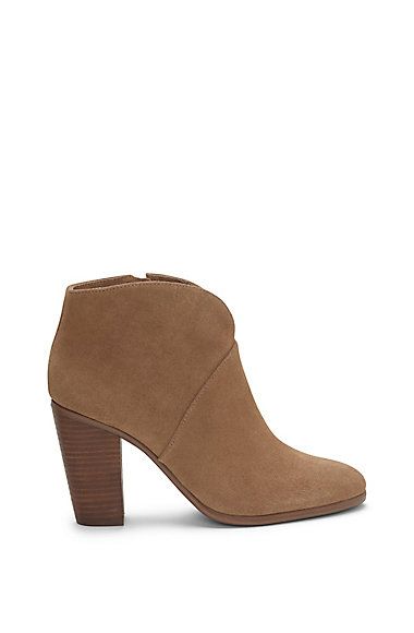 VINCE CAMUTO FRANELL- NOTCHED LEATHER BLOCK HEEL BOOTIE | Vince Camuto