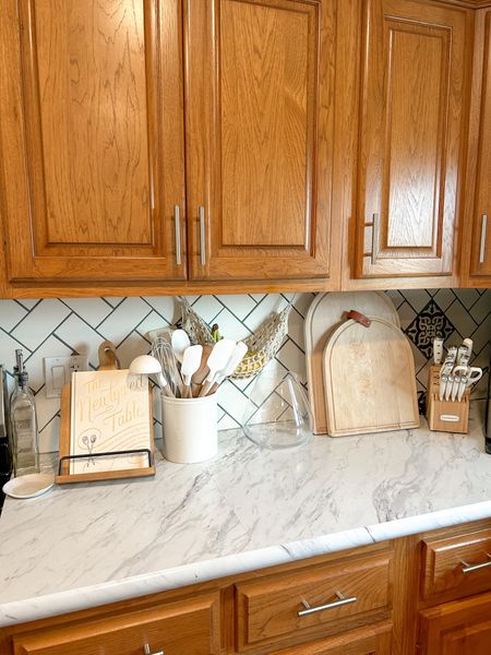 Our kitchen decor links! Arch cutting boards were Crate and Barrel but discontinued 

#LTKhome