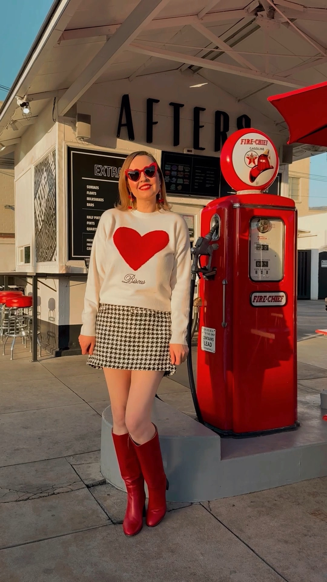 Valentine’s Day outfit idea! Heart sweater and houndstooth skirt 💕❤️💕❤️

#LTKootd #LTKSeasonal #LTKValentine