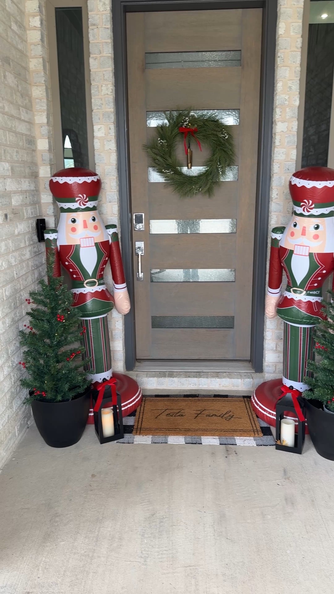 How cute are these inflatable nutcrackers? They can be used indoors or outdoors and are 5ft tall! 

#LTKHoliday