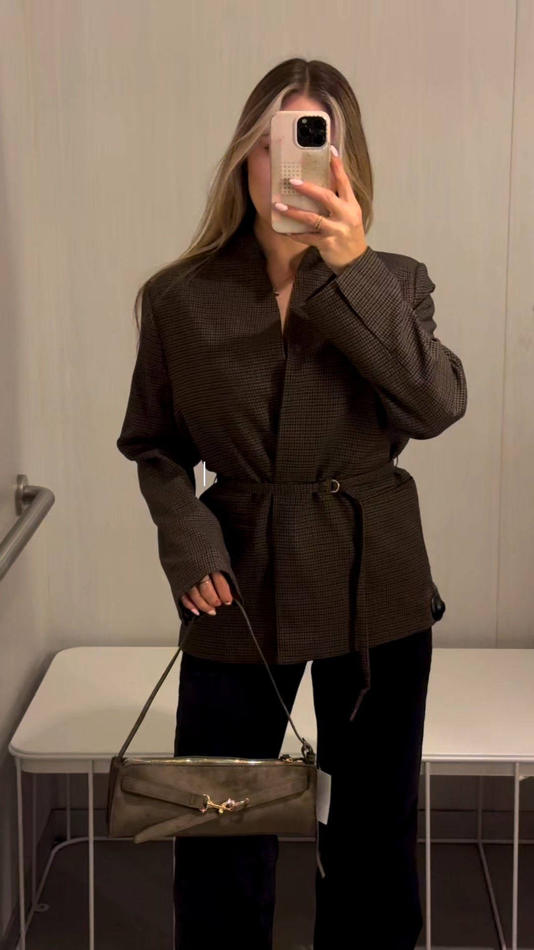 #ltkshop #ltkfall #ltkoutfits #ltkh&m #ltkhm #ltkhmoutfits #hmfinds #hmtryon #hnnewin #hmnewcollection #hmoutfits #outfitideas

#LTKU #LTKFallSale #LTKSeasonal