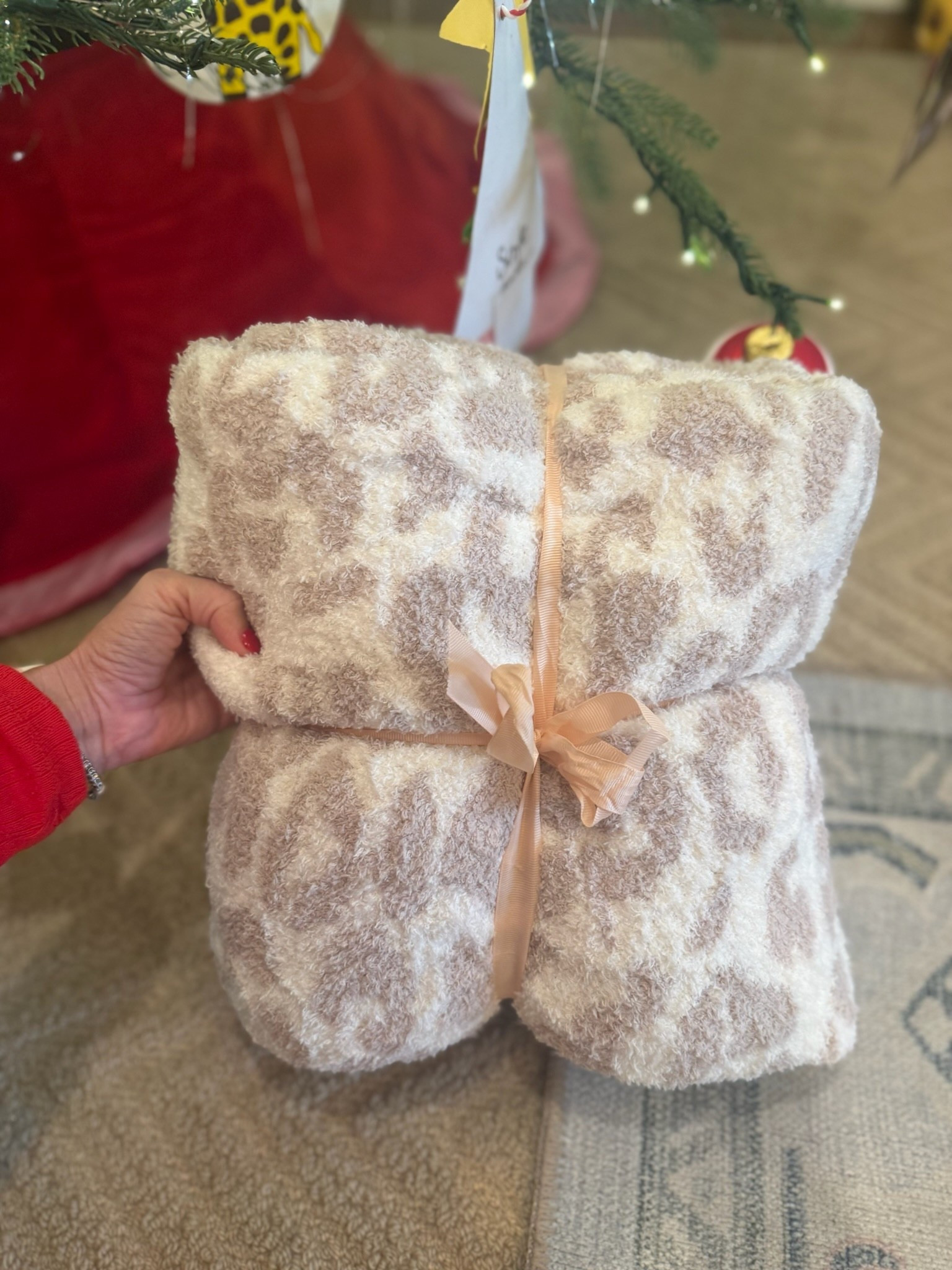 Softest blanket that looks designer with a great price tag!!! Love this! 

#LTKHoliday #LTKGiftGuide #LTKHome