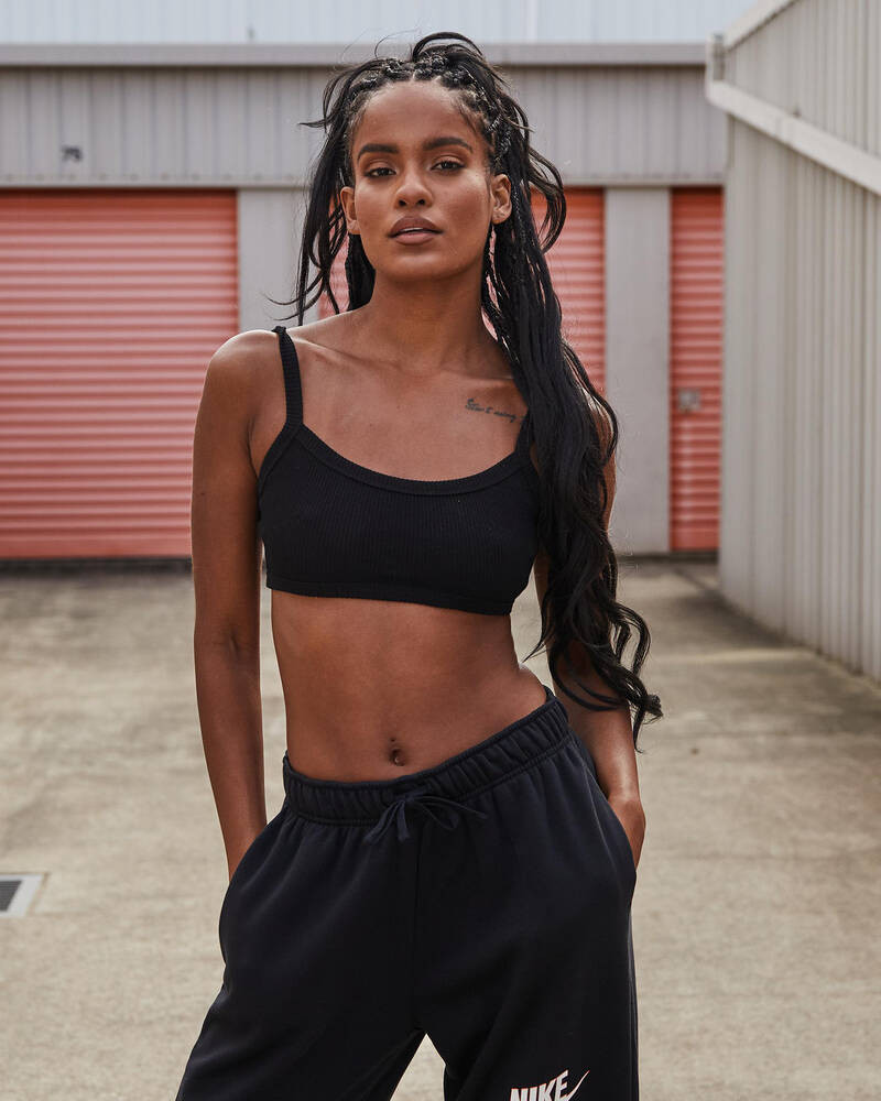Basic Ultra Tank Crop Top | City Beach (EU)