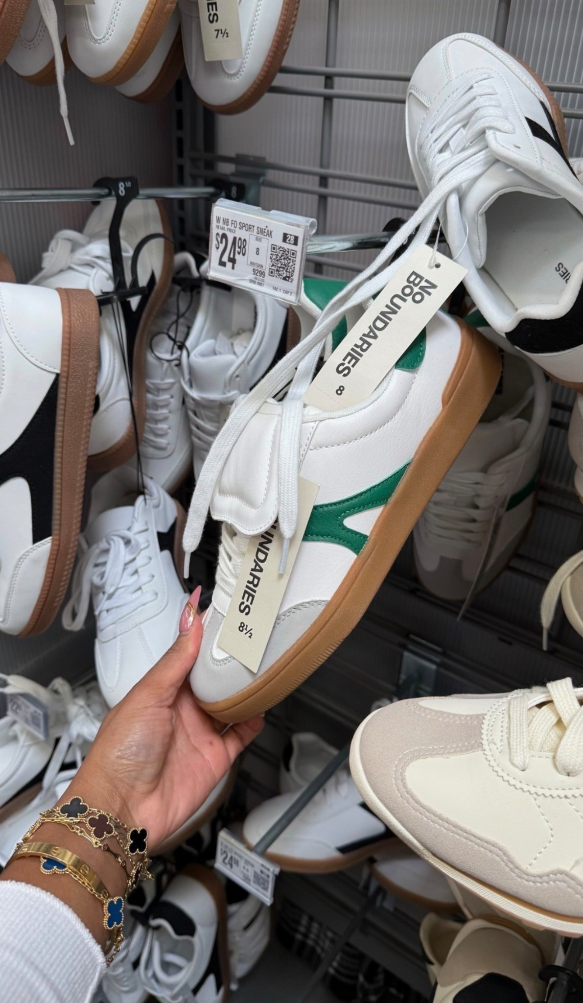 Under $20 Women's Foldover Lace-Up Sporty Sneakers find!! Perfect to pair with lounge sets, active sets, denim looks and more!



#LTKootd #LTKFindsUnder50