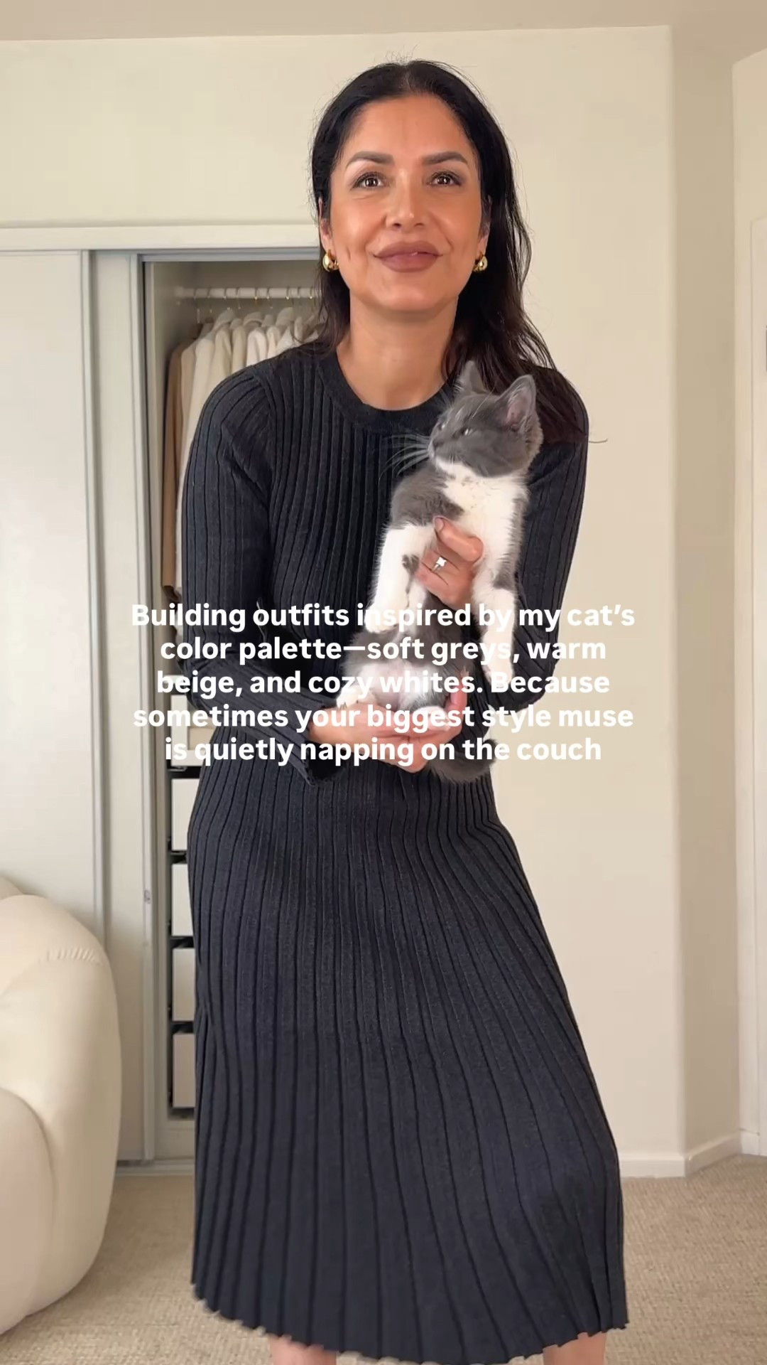 Building outfits inspired by my cats color palette - soft greys, warm beige and cozy white. Because sometimes your biggest style muse is quitly napping on the couch.
Grey outfit ideas
Grey and white outfit ideas
Winter outfit inspo
Cozy winter outfits
.
