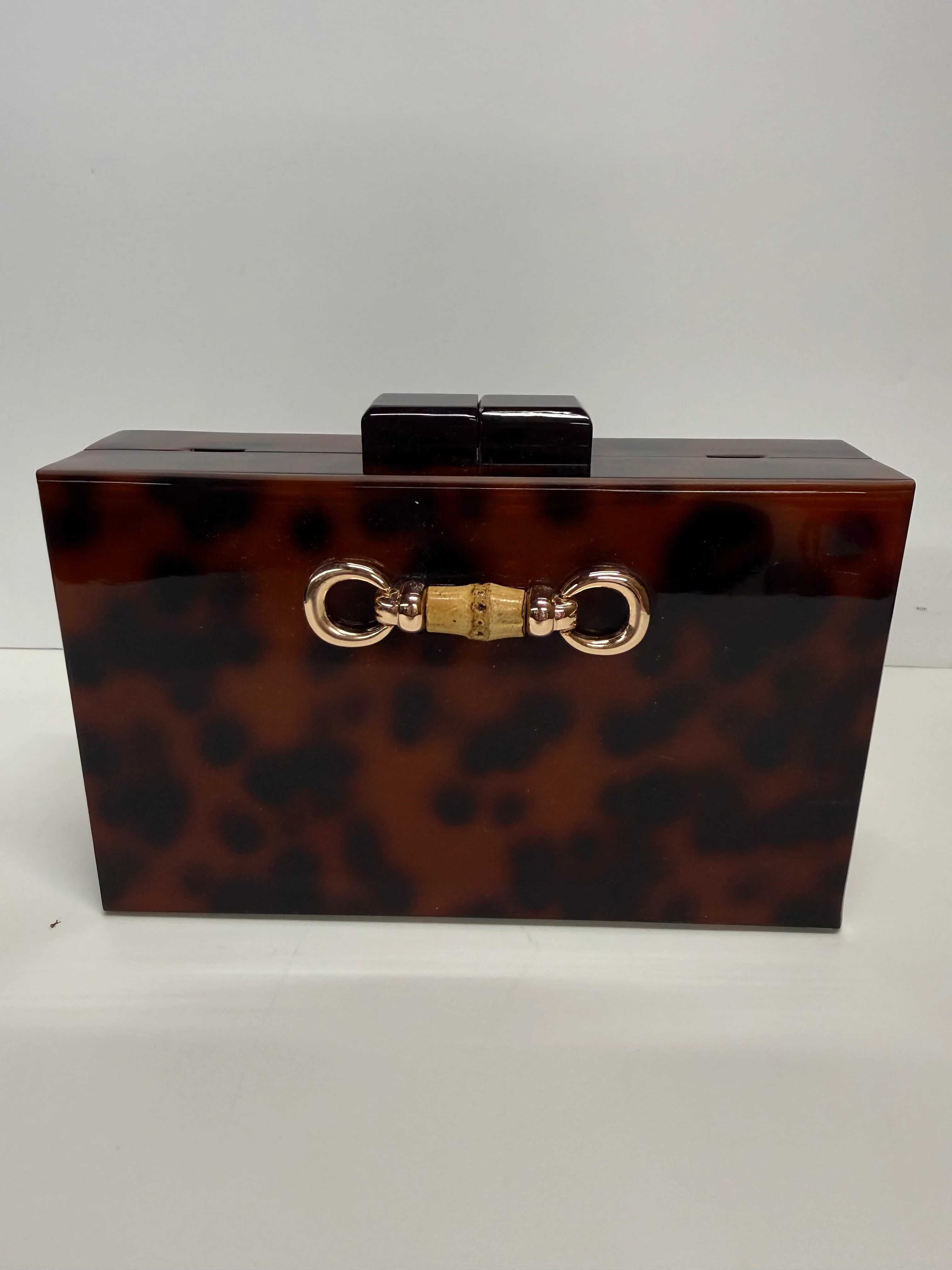 Breakers- Tortoise -Bamboo Toggle- Sample Sale -Final Sale | Lisi Lerch Inc