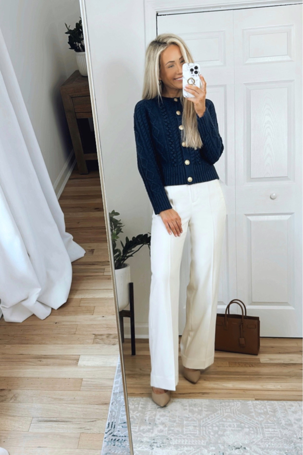 Fall work wear 

J.Crew navy blue cardigan, J.Crew wide leg trousers, winter white pants, classic work outfit 

#LTKworkwear