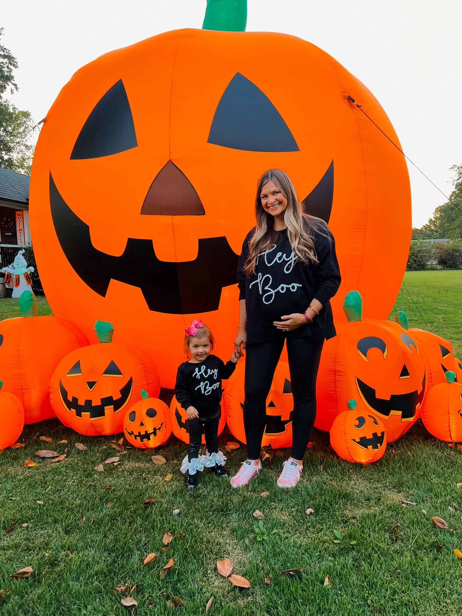 15hannah for 15% off our matching sweatshirts from MudPie! 👻🖤🎃 

#LTKFindsUnder50 #LTKKids #LTKHalloween