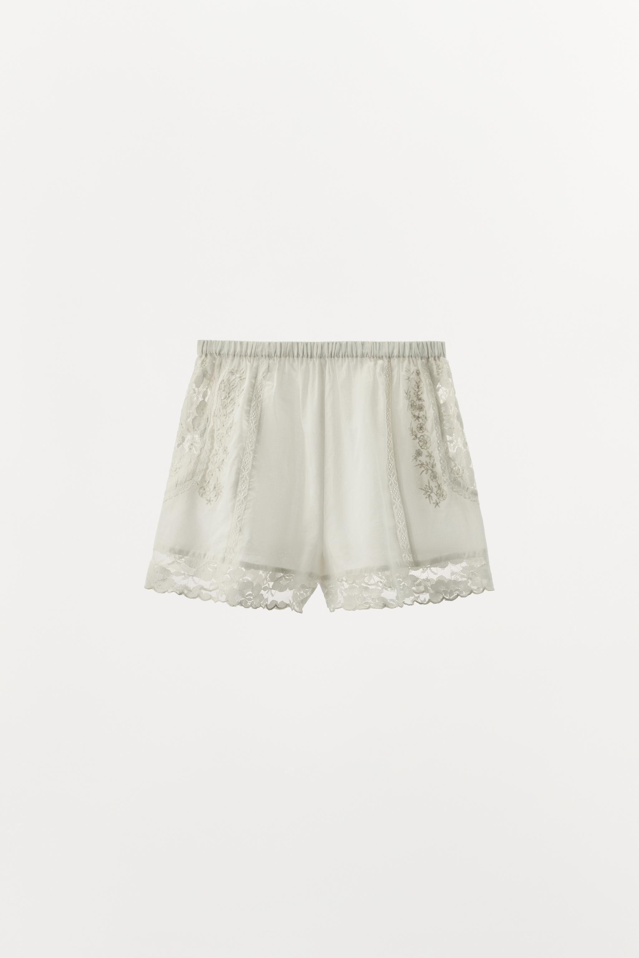 LIMITED EDITION EMBROIDERED LACE SHORTS | Zara UK
