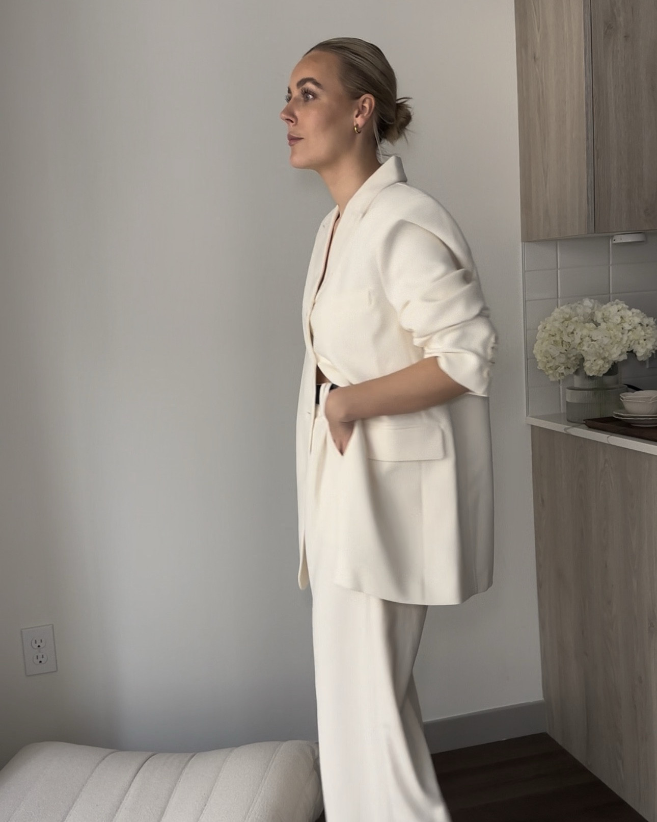 Dissh 🤍☁️ 

#dissh #disshhaul #workwear #suit #oversizedblazer

#LTKStyleTip #LTKSeasonal