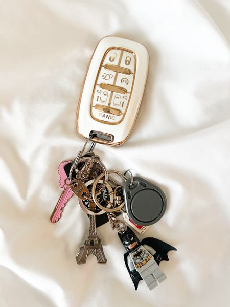 HOW CUTE is this key fob cover?! I am LOVING the rose gold detailing! It's such nice quality too!! Tons of car makes & models are available too 😍  be sure to click through to find the right one for youu

#founditonamazon #amazonfinds 

Car key fob cover | Rose gold | Aesthetic 

#LTKtravel #LTKU #LTKfindsunder50