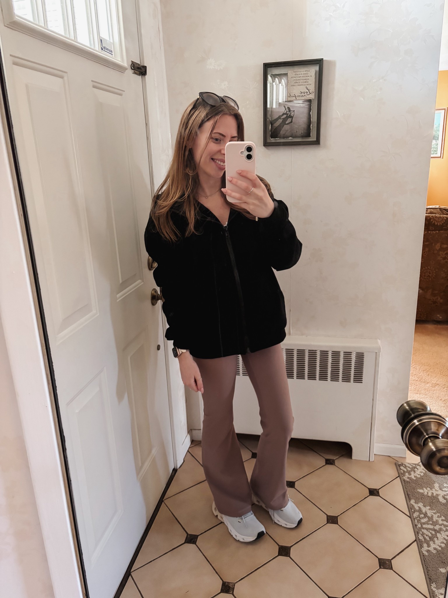 Morning walk 🫶🏼

Sweatshirt- Comfrt
Leggings- Abercrombie 
Sneakers- ON

#LTKPetite #LTKfitnessgoals #LTKmorningroutine