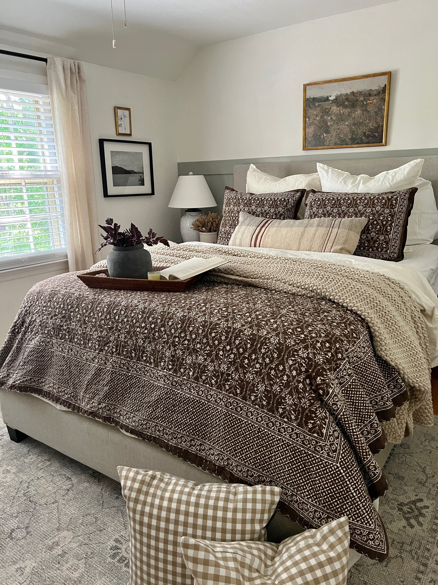 We’re just going to pretend it’s not a million degrees here today, and take this as fall inspo! I’m loving the richness this quilt from @aandetextilehouse brings to this space. 

#LTKsalealert #LTKFind #LTKSeasonal