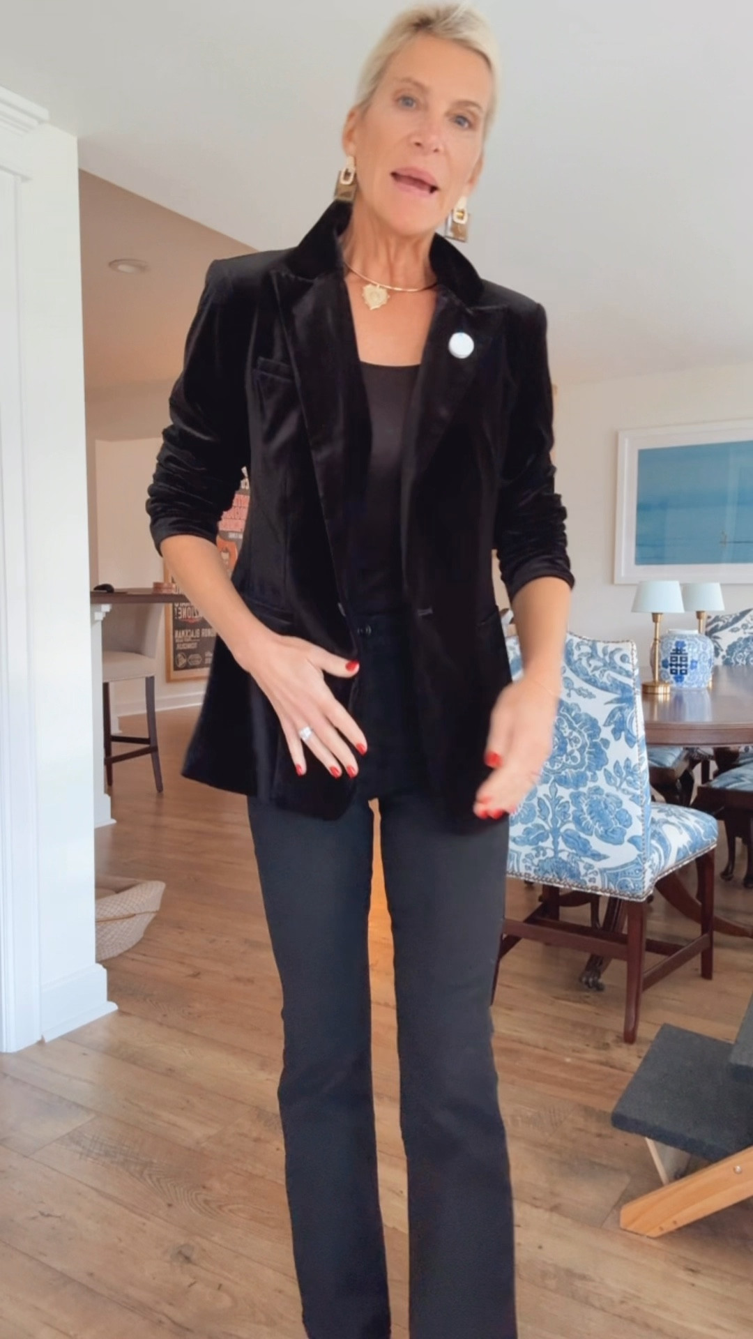 Let’s have a laugh at my outfit that is under $65 bucks, shall we?  The blazer is awesome and jeans are true to size ✅

#LTKOver40 #LTKHoliday #LTKFindsUnder50